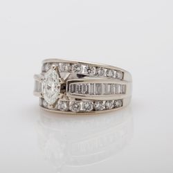 14 K White Gold ring For Wedding