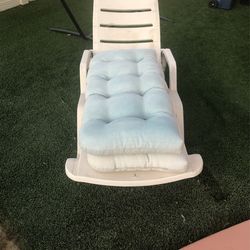 Pool Chair Used Free Only The Chair No Pillow