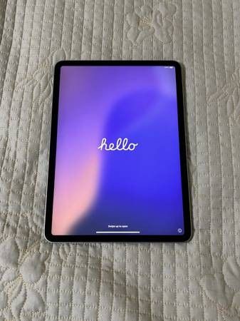 Apple iPad Pro 11" (M2) | Bundle