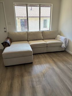 🍁super comfortable couch 🍁