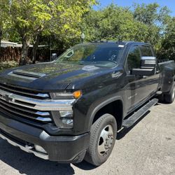 Chevrolet Silverado 3500 Dully High Country Crew Cab 2022
