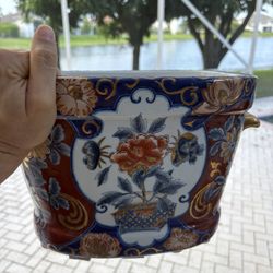Beautiful & Rare Foot Bath Koi Fish Planter. Chinoiserie Asian Japanese Imari Oriental Hand Painted Vintage Antique Footbath Pot Bowl. 13W X 8H X 9D. 