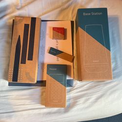 Brand New SimpliSafe Security System Starter Kit