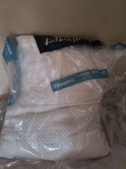 New pillow + used cooling comforter