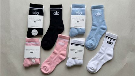 A l o Unisex Half-Crew Socks