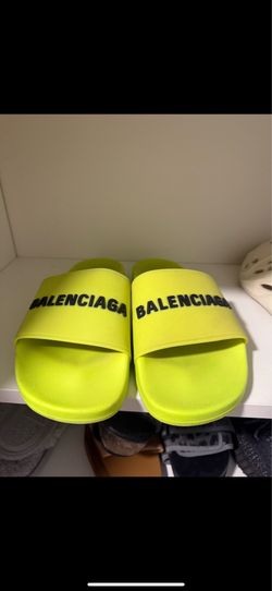 Balenciaga slides size 9 men’s