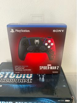 PS5 Controllers