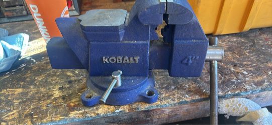 Cobalt 4 inch vice