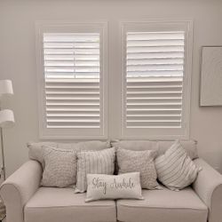FREE Window Shutters (ESTIMATES & SAME DAY PRICING)- Premium Hard Wood, Plantation Style, Interior Window Treatments. Persianas de Madera. Se Habla Es