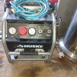 Air compressor husky
