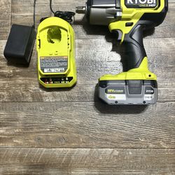 RYOBI ONE +  HP 18V HIGH TORQUE IMPACT WRENCH KIT 