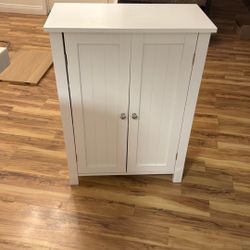 White Cabinet 
