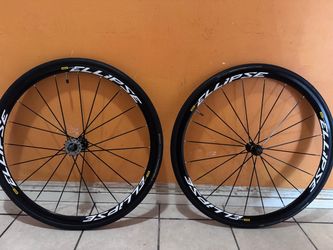 Fixed gear wheels