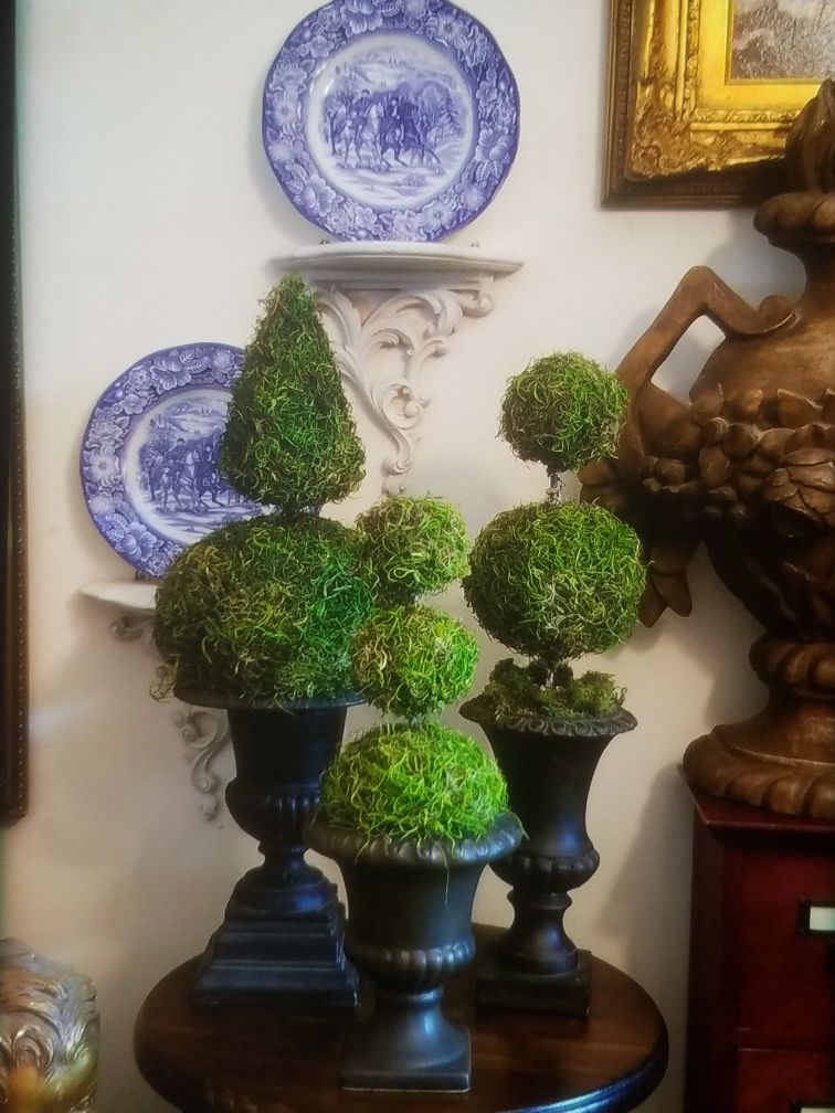 Handcrafted Topiary set