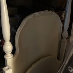 Twin Size Princess Bed