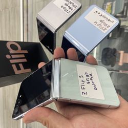 Z Flip  3, 4, 5 ,  6 Unlocked. Cash Or $50 Down W Approval 