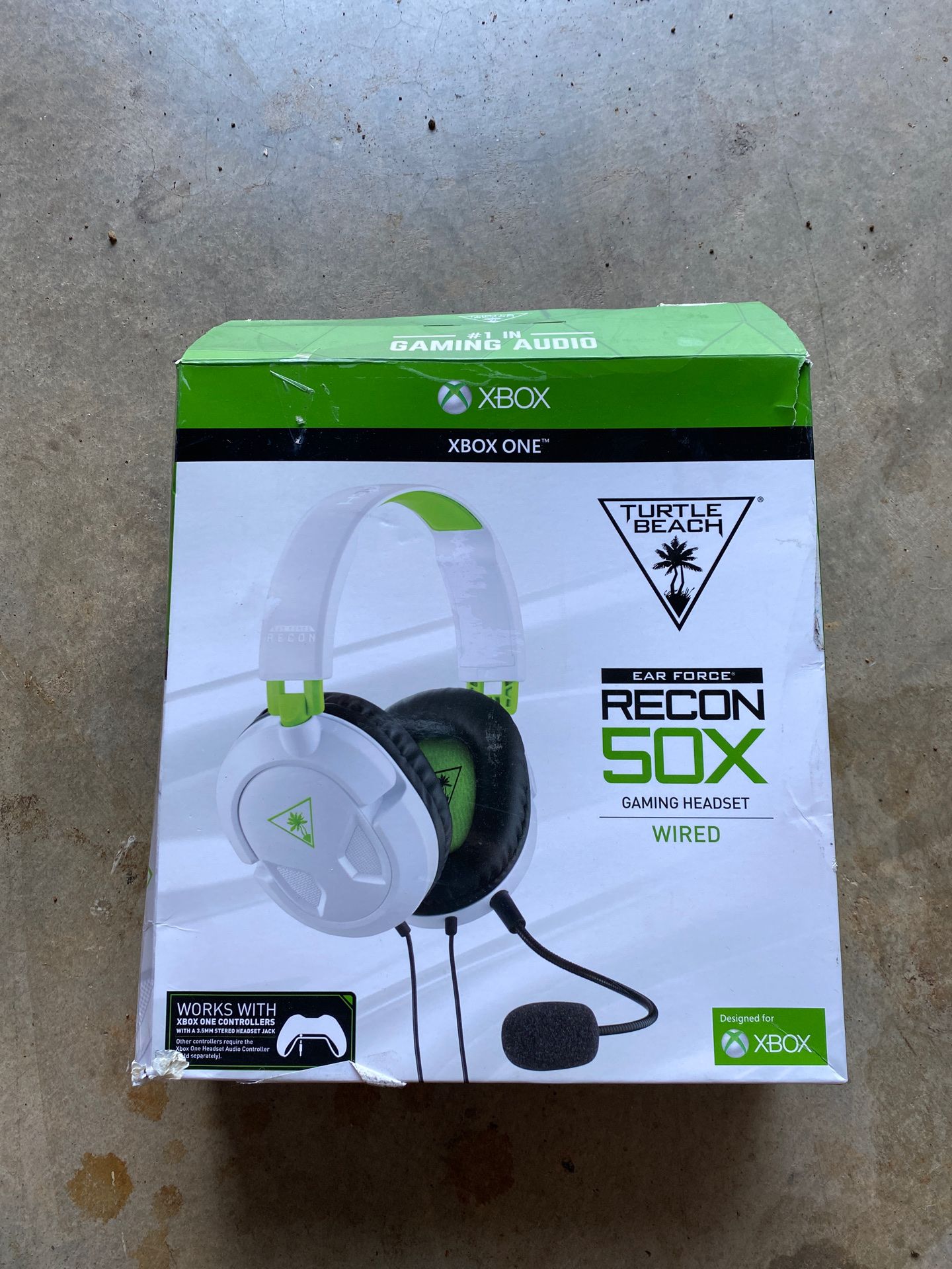 Turtle beach recon 50x gaming headset.