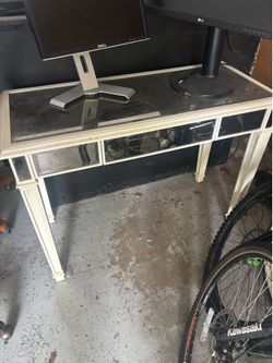 Mirror Desk