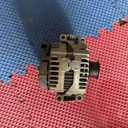 2010 Mercedes E63/E550  V8 Alternator 