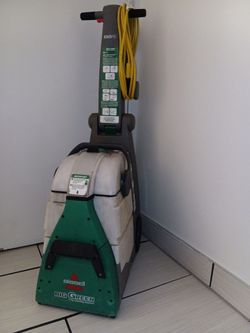 Bissell Big Green carpet extractor