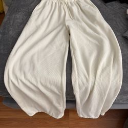White Pants Size S