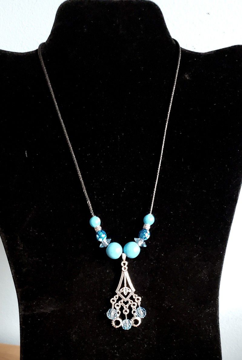 Turquoise Blue Beads & Silver Pendant Necklace