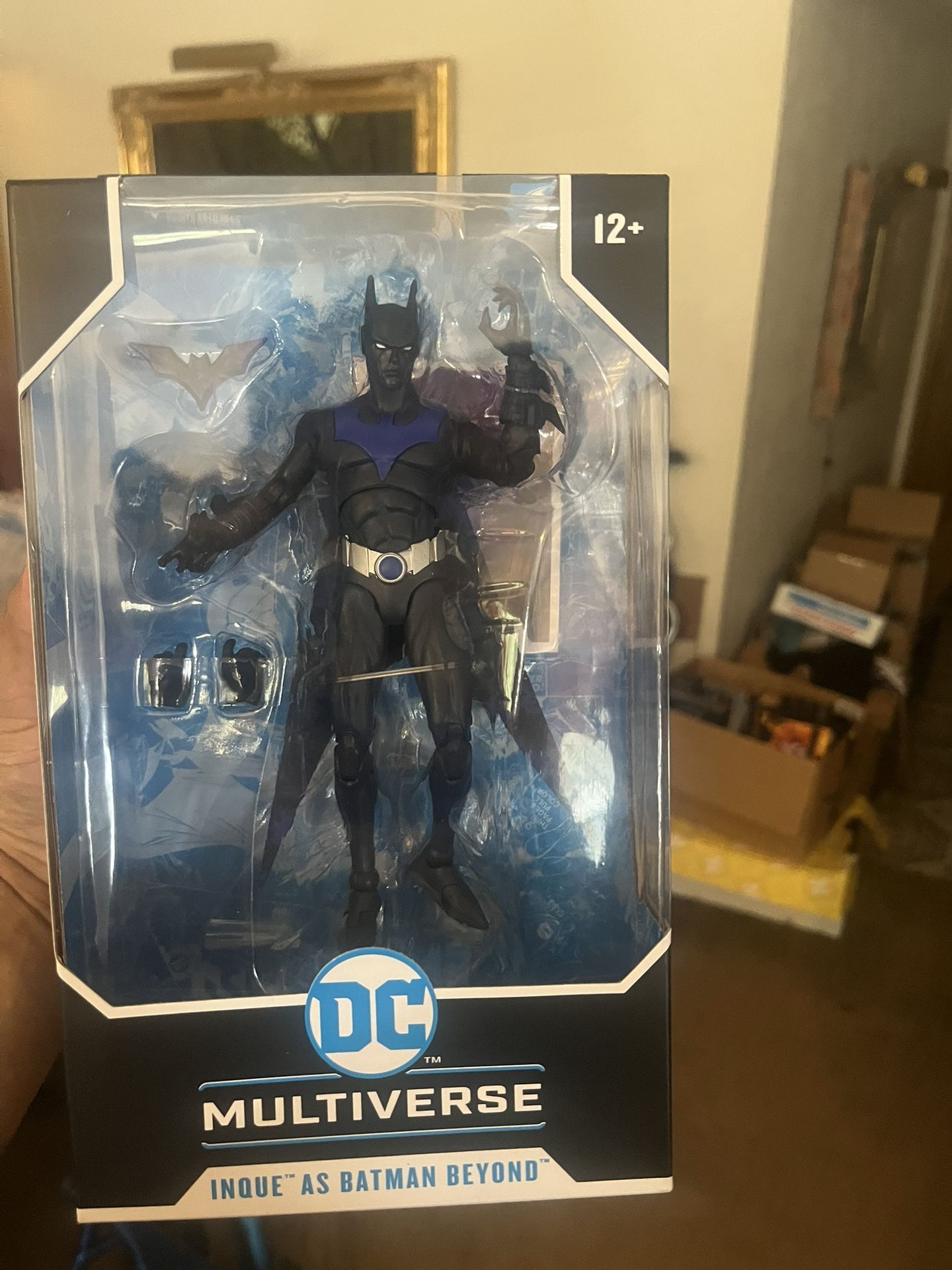 Batman Beyond. Blue Emblem