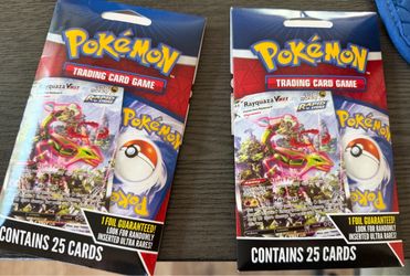 Pokémon TCG Rayquaza VMAX Rapid Strike Blister Pack x3