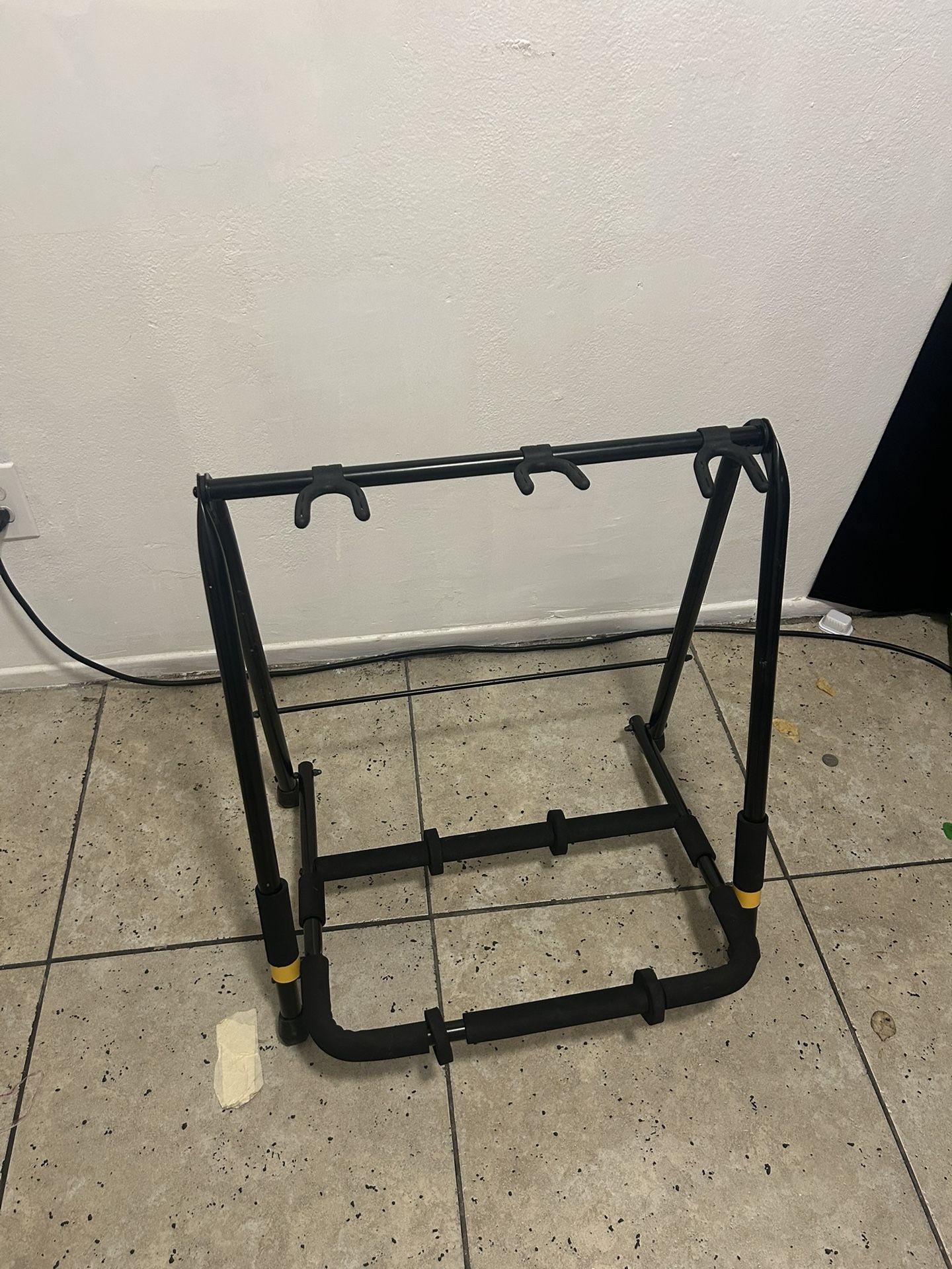 Hercules 3 Guitar Stand