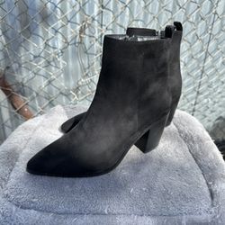 Black Booties Size 7