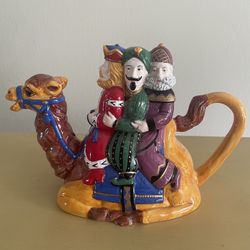 We Three Kings Department 56 Teapot