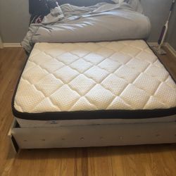 Full Size Headboard And Mattress 