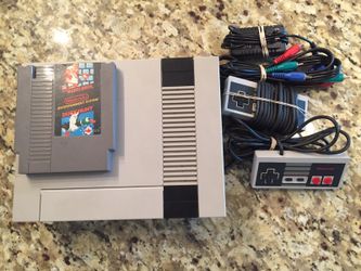 Nintendo NES System w/ Super Mario Bros./Duckhunt + 2 Controllers