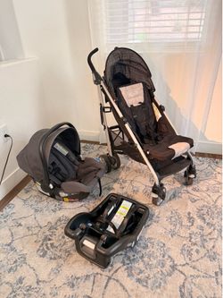 Graco Stroller and Car Seat Travel System with base
