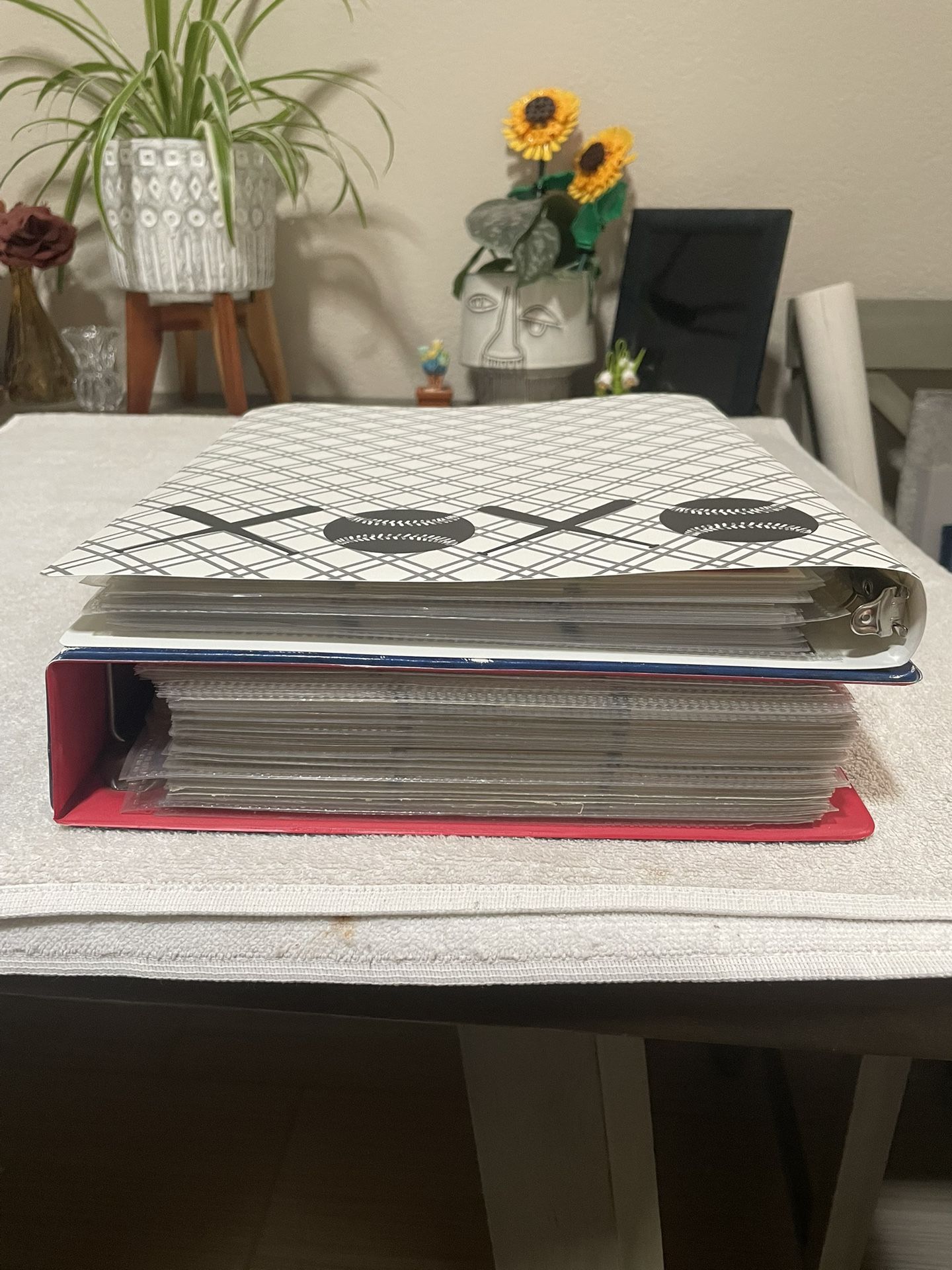 855 Basketball/baseball Card Collection