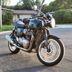 2017 Triumph Thruxton