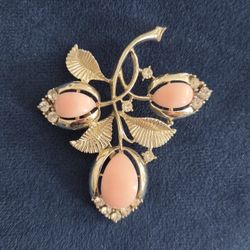 Vintage-style Floral Brooch 
