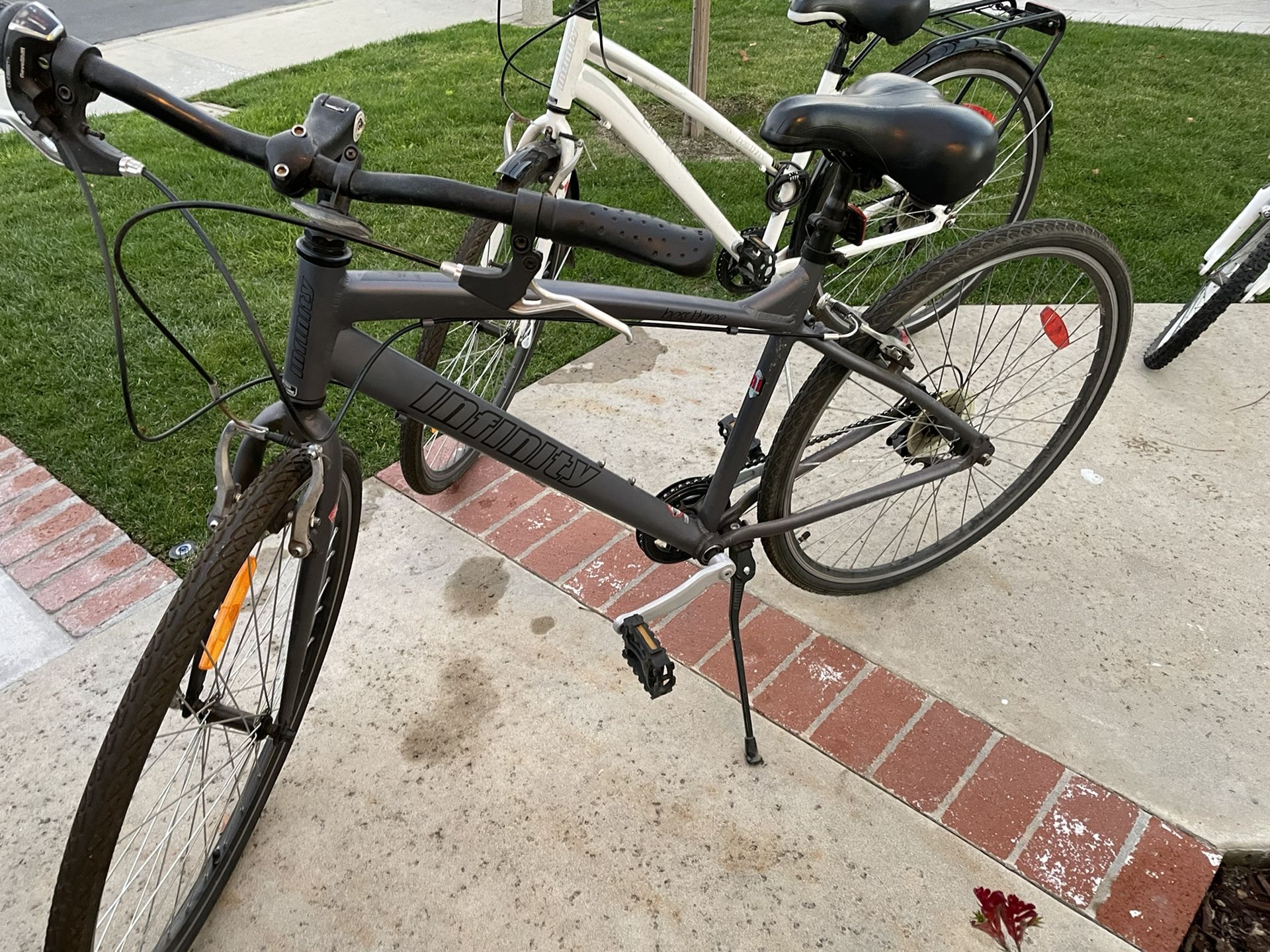 Adult Bike Aluminum Mens Black Infinity Boss