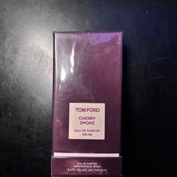 Tom Ford Cherry Smoke 