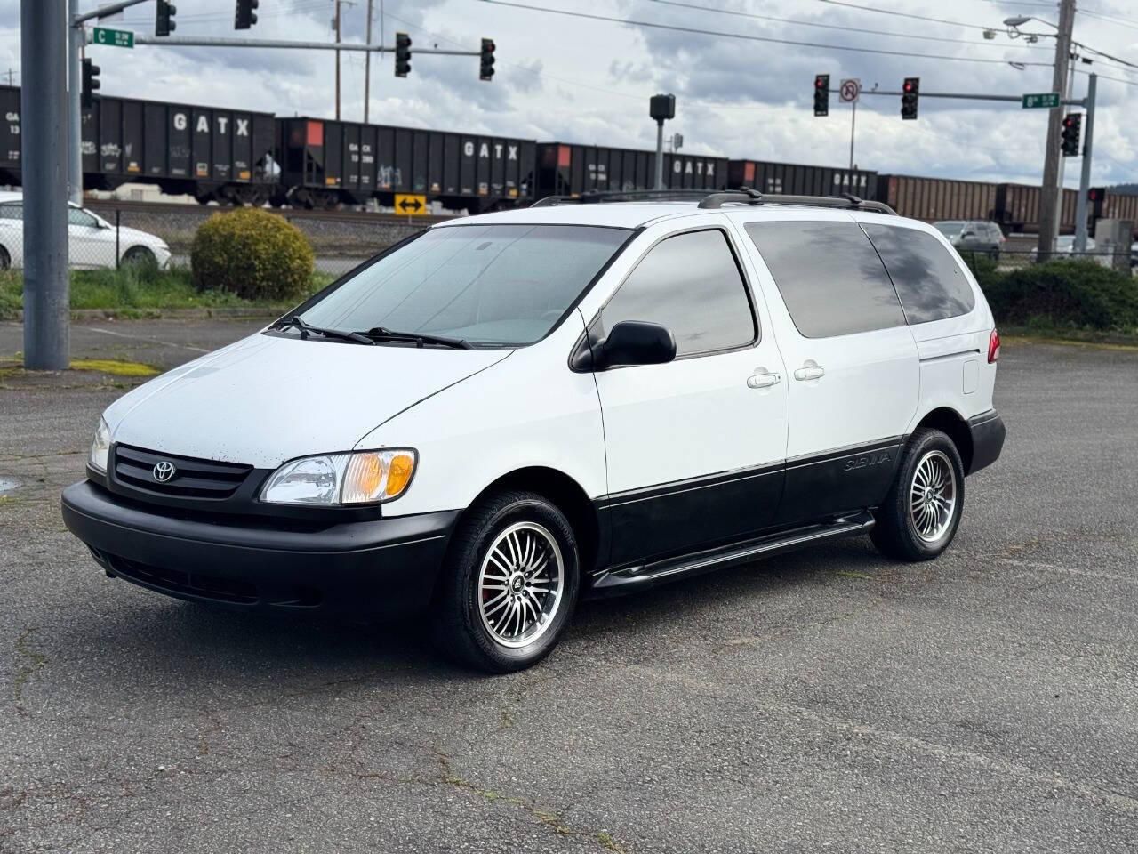 2001 Toyota Sienna