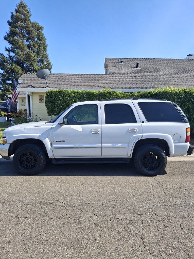 2002 Chevrolet Tahoe