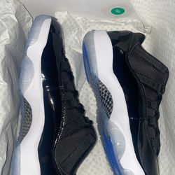 Jordan 11 Space Jams