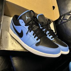 Jordan 1 Low”UNIVERSITY BLUE BLACK”