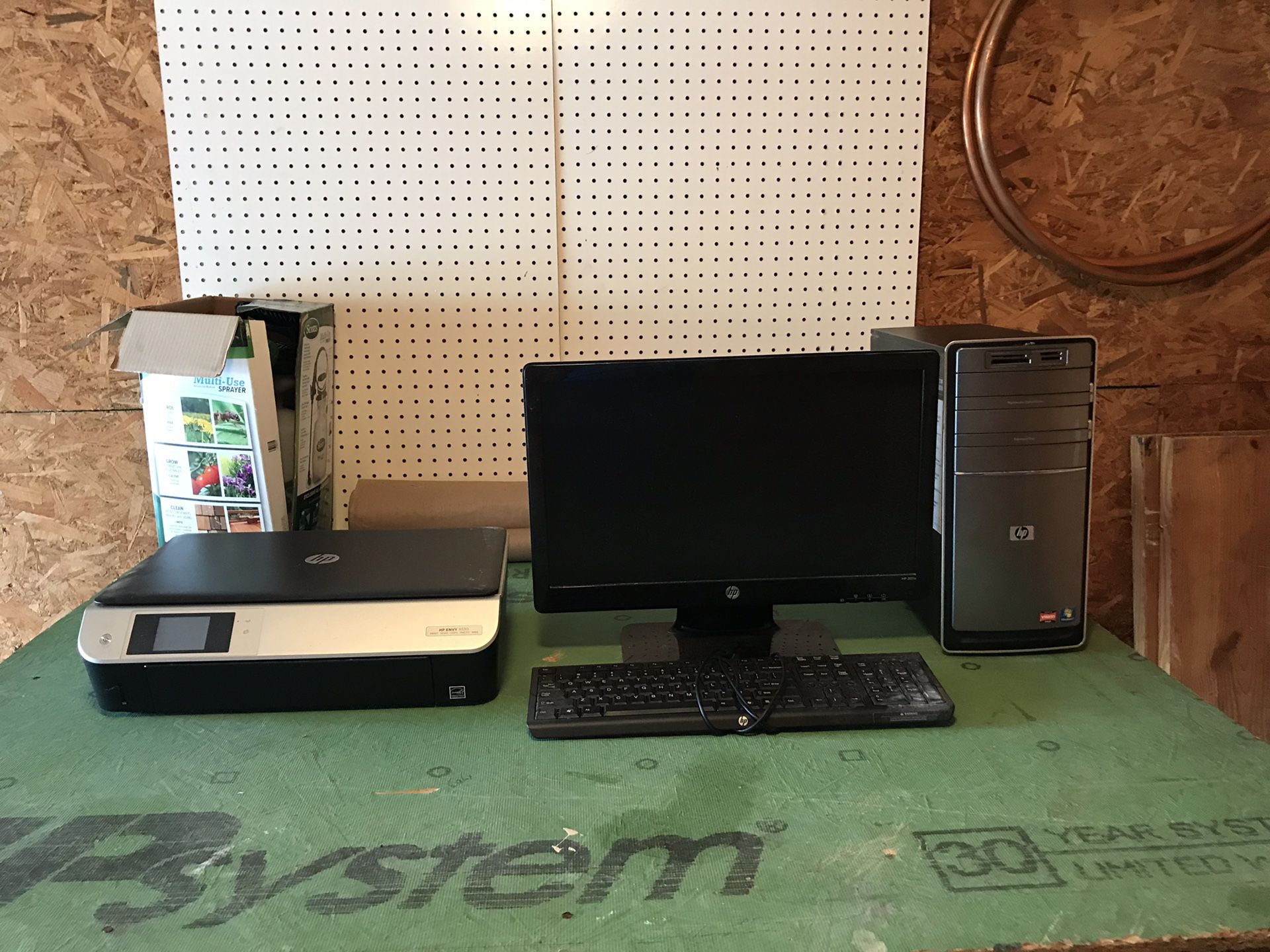 HP computer, for office business. Is in working condition