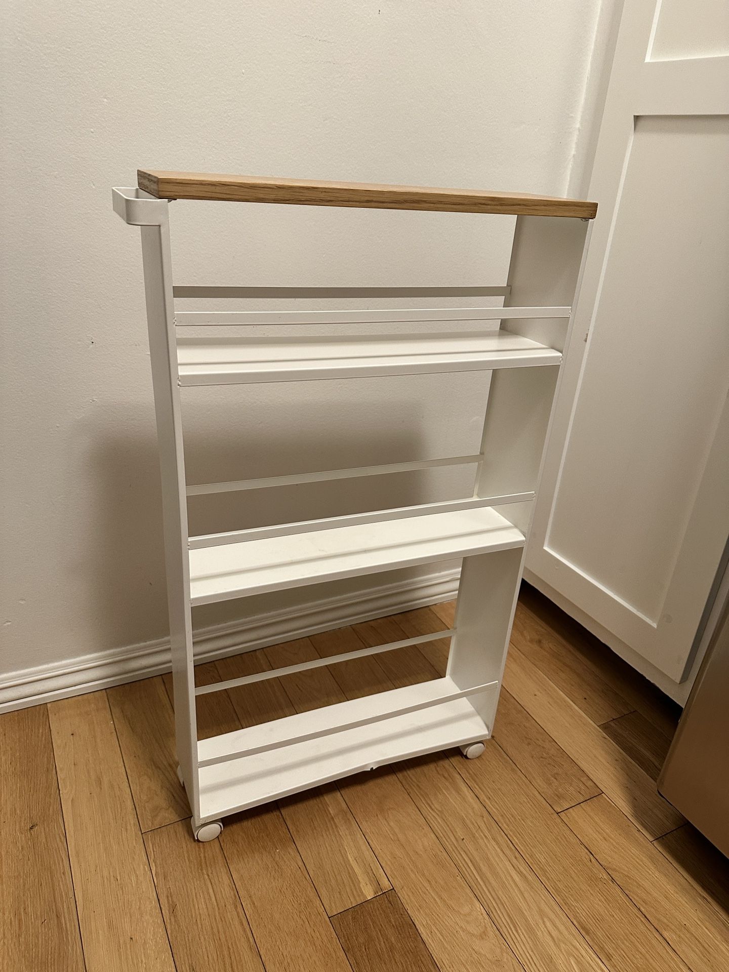 Yamazaki Slim Tower Rolling Cart (white)