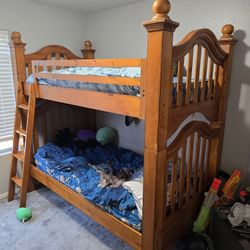 Stanley Solid Wood Convertible Twin Bunkbeds 