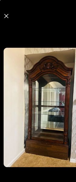 Wood/Glass Display For Things Home Decor I Have Two Available Each 200$