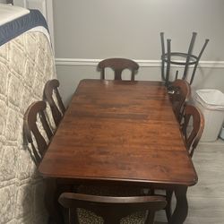  Dining Room Table  With Extension