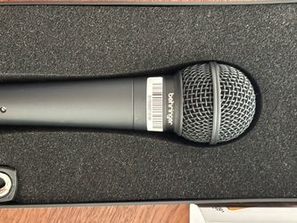Microphone