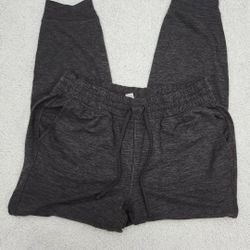 ✅️ Gray Jogger Pants w/Pockets• Size M• Great Condition• $7firm